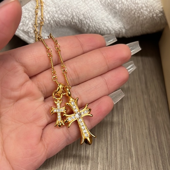 Necklace - Picture 6 of 6